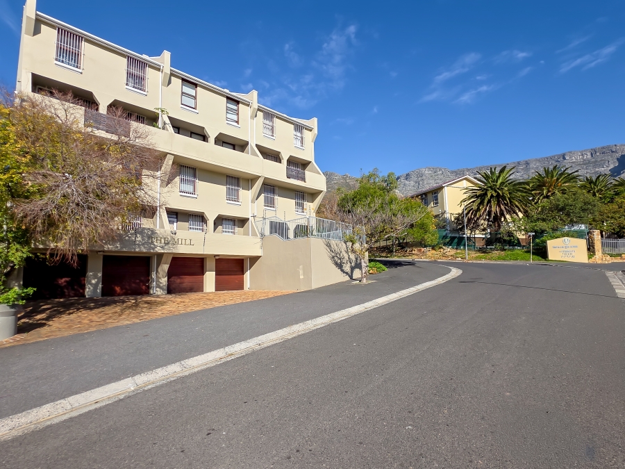 3 Bedroom Property for Sale in Zonnebloem Western Cape